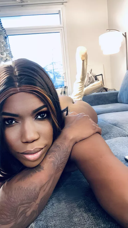 Lick all the way down by foxybalboa23