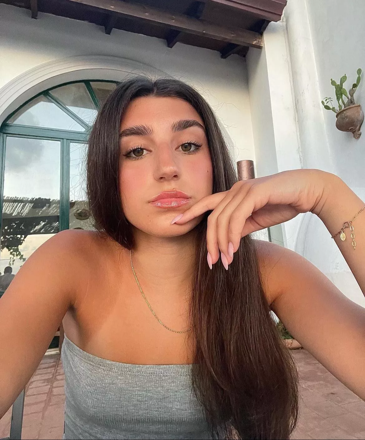 Lips posted by DiddyDoodz