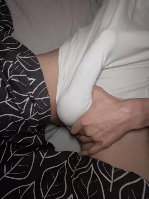 Make my shirt wet and you’ll see my dick ;) by _DutchBWC_