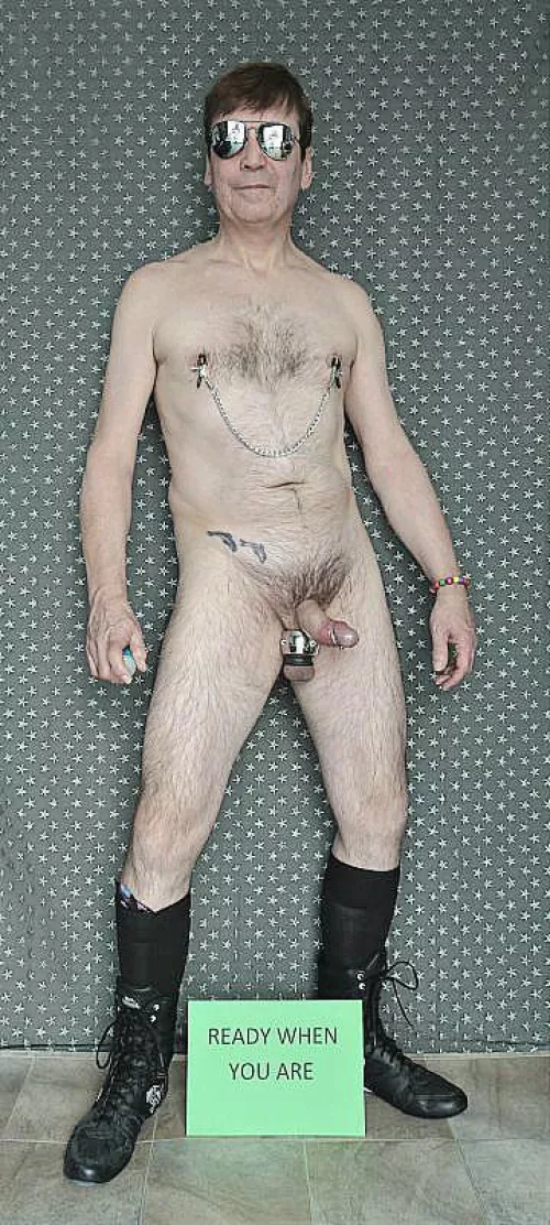 My dick is nice and hard and my nuts are buzzing  by Mattdw1234