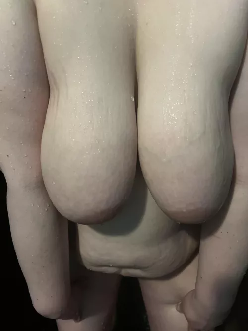 Post shower boobs are looking nice tonight 🥰 by MrsKismet