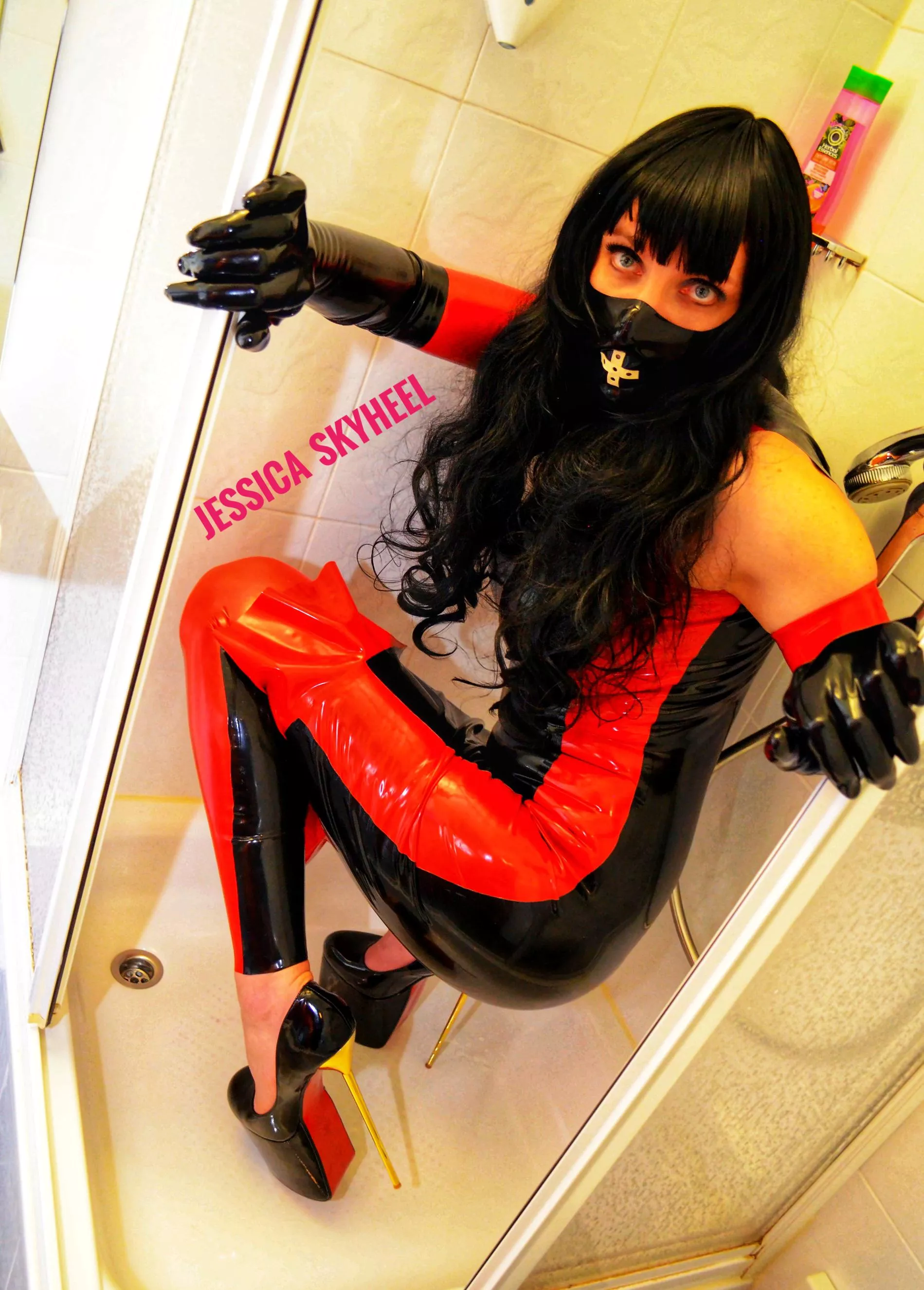 Shiny outfit, shiny day posted by jessicaskyheel