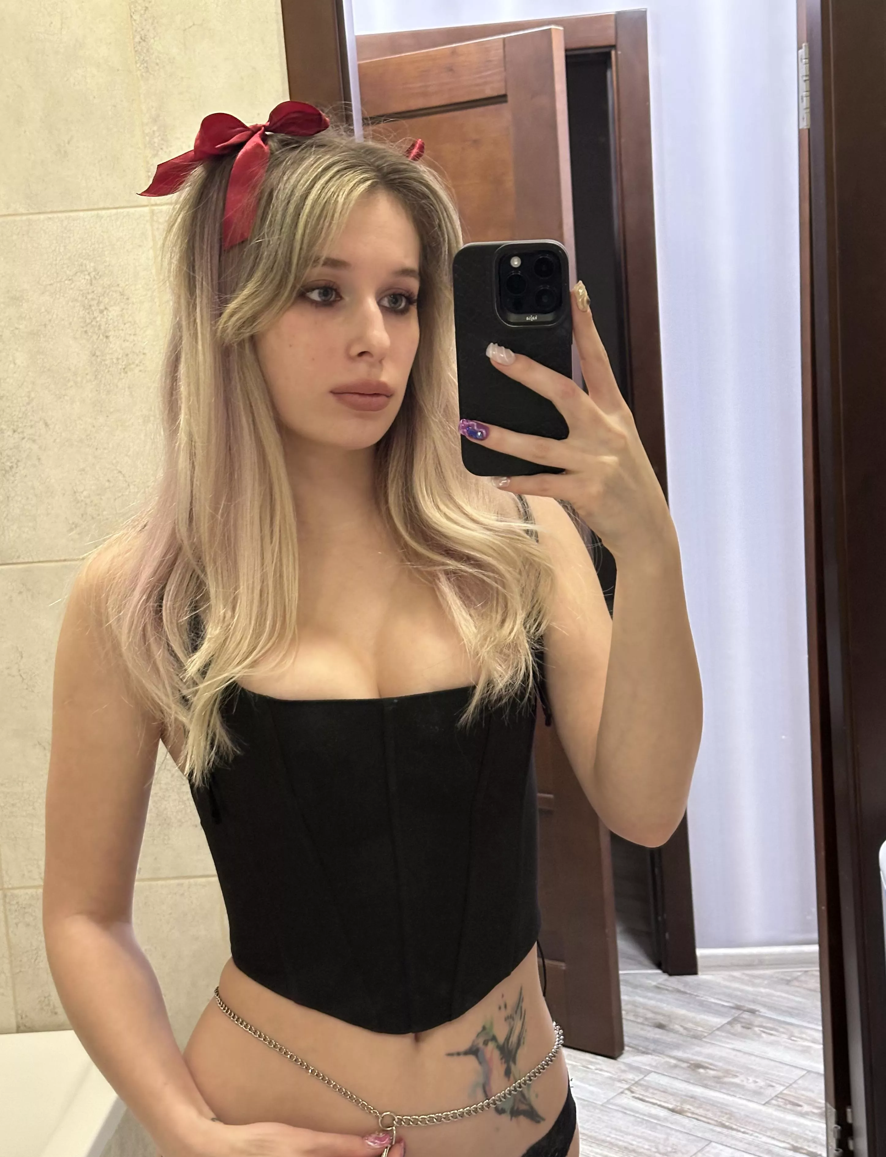 Snow white in search of her dwarves posted by FeudalBillfish