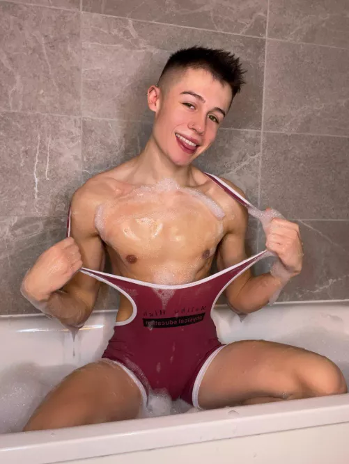 Tear these up and pound me in the tub! by notashyboii