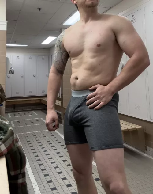 The cut begins by mikedeville27