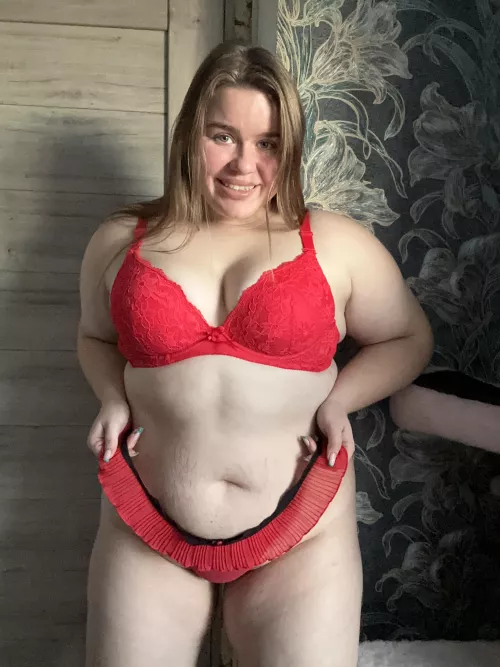 This girl is ready for a fun time by Naive-Tangelo-3672