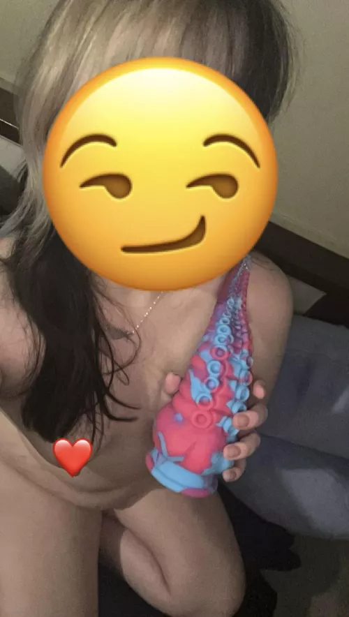 Wanna see what I can do by MojoKittyKate