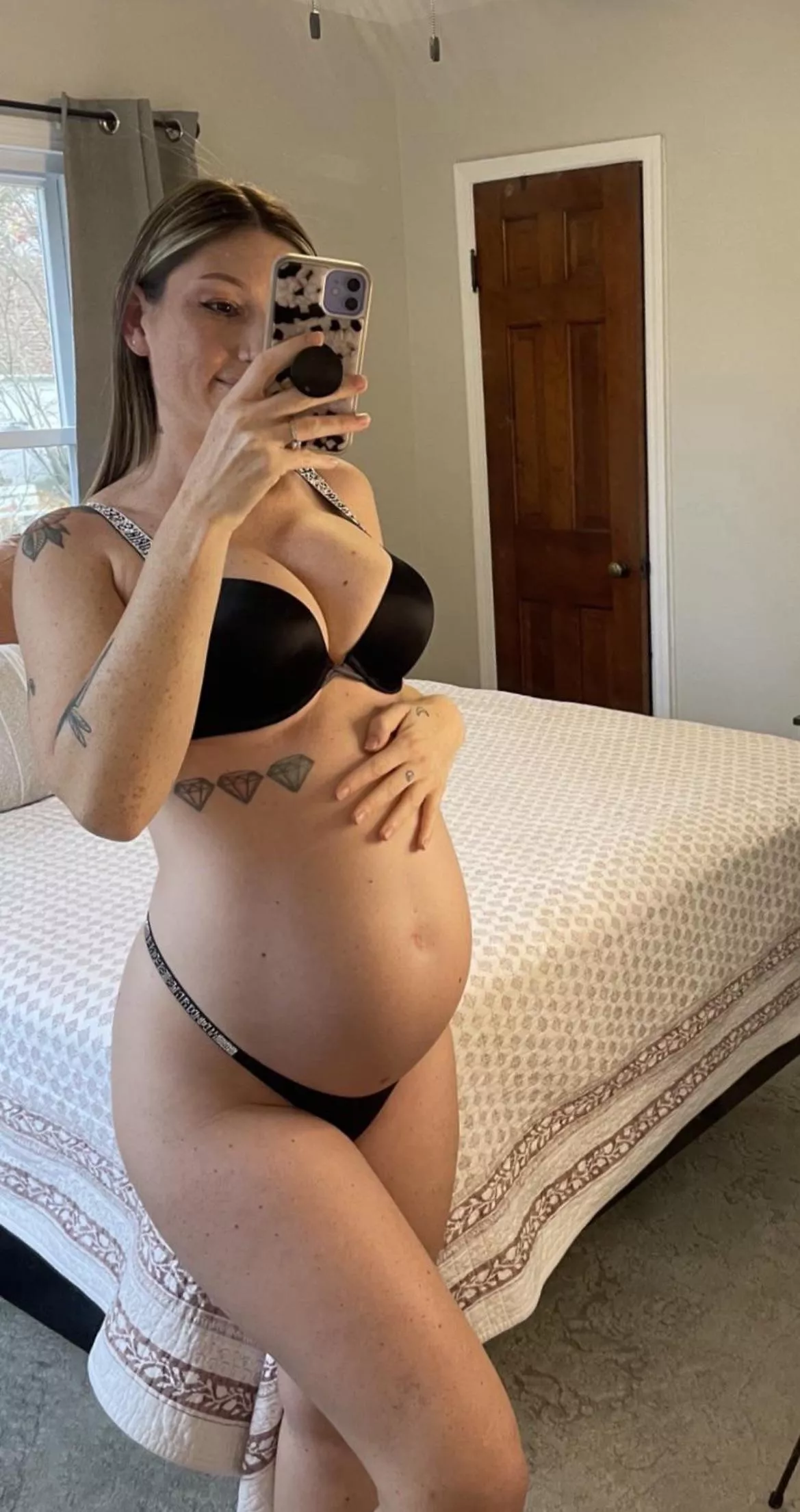 Would you still let me be on top with this big belly? posted by Mastervixennnn