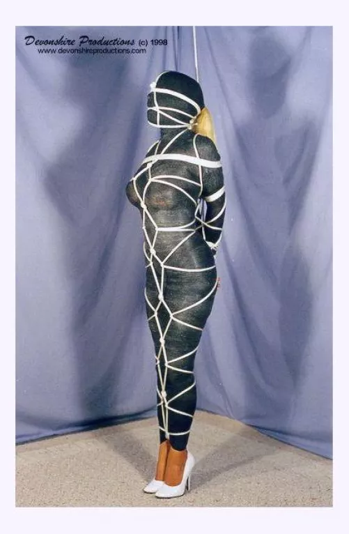 Wrapped then secured with rope :) by Vivian_Harrison09