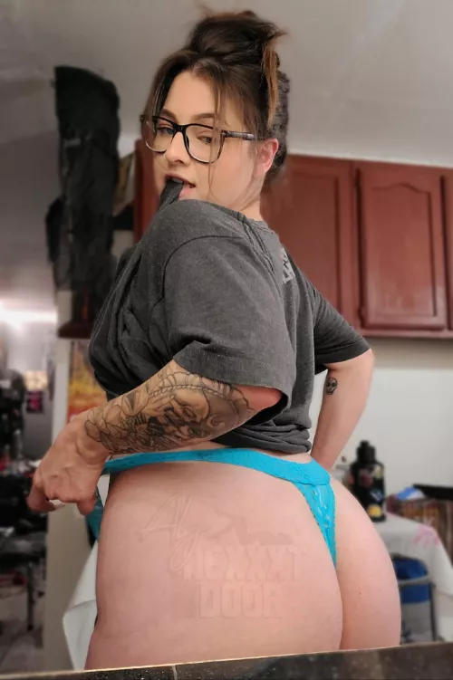 Your move next by alynexxxtdoor