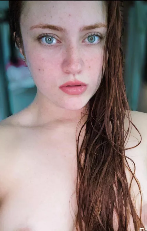 31 single and never married. How do I look without makeup? by Puzzled_MJ