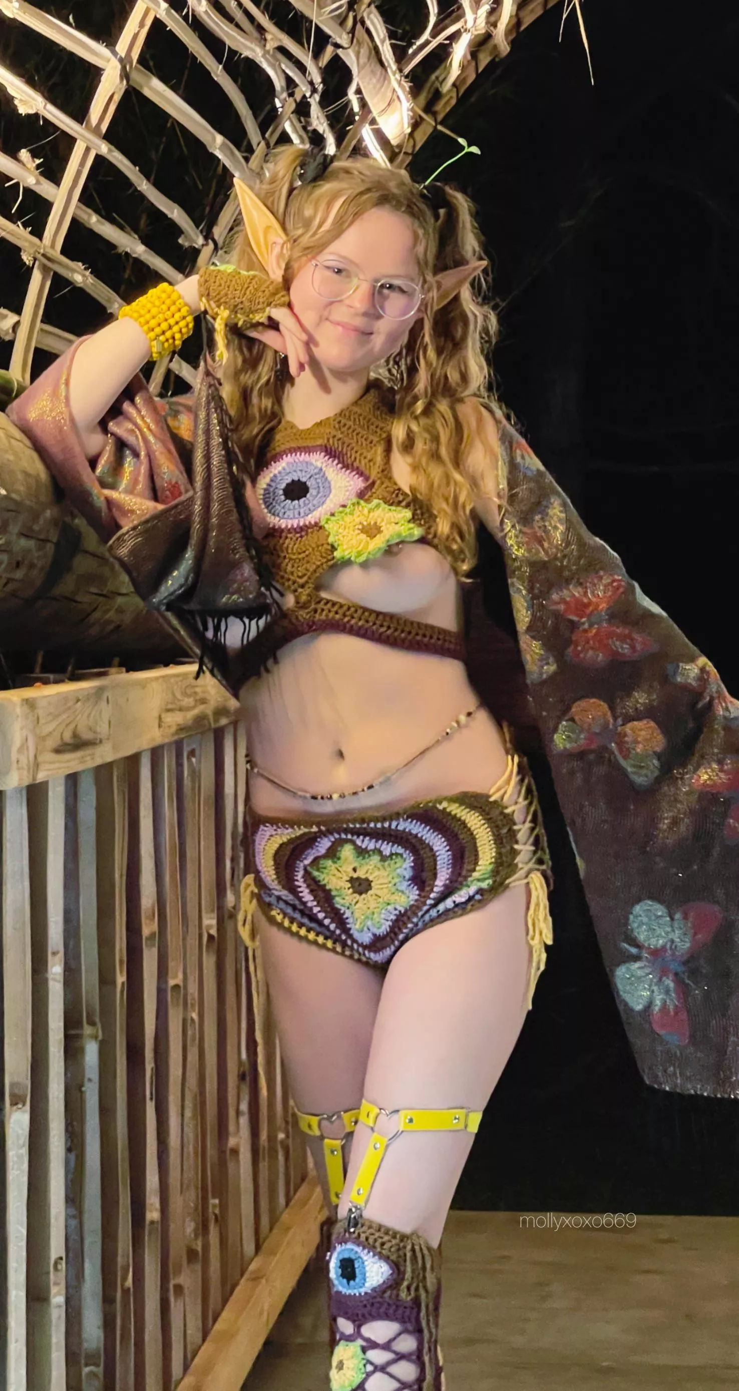 A lil nip slip! posted by Mollyxoxo669