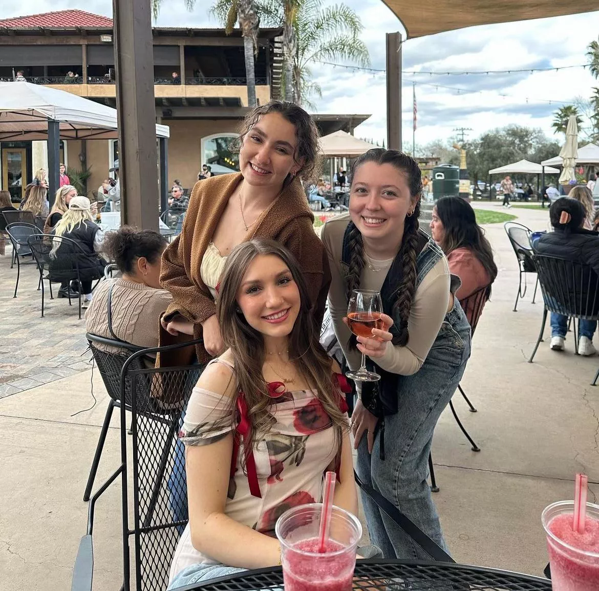 BFFs (top left, bottom, right) [3] posted by magicbull7798