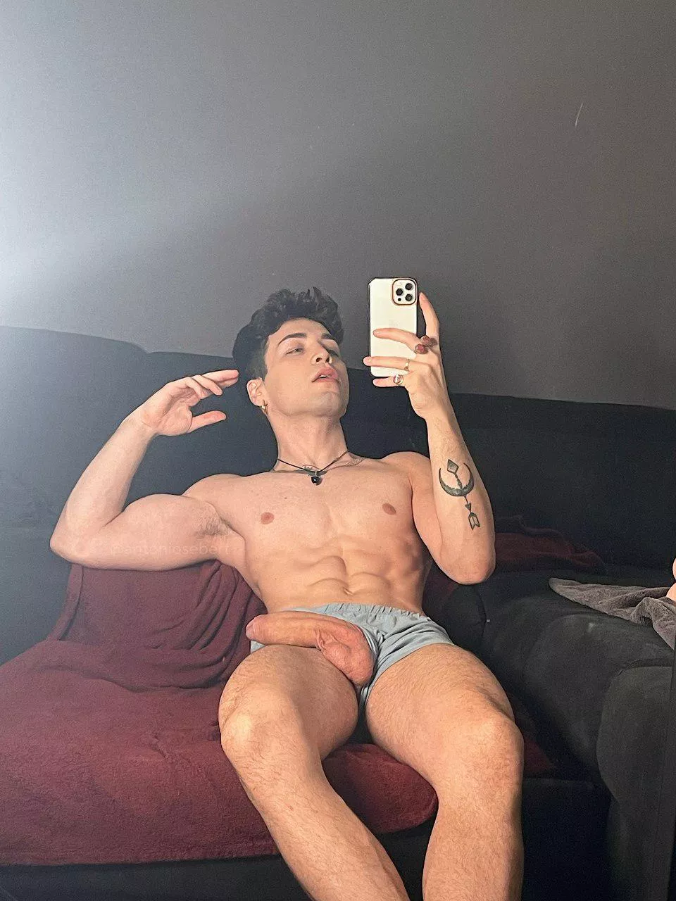 Comment something dirty 😉😉 posted by davidgallo77