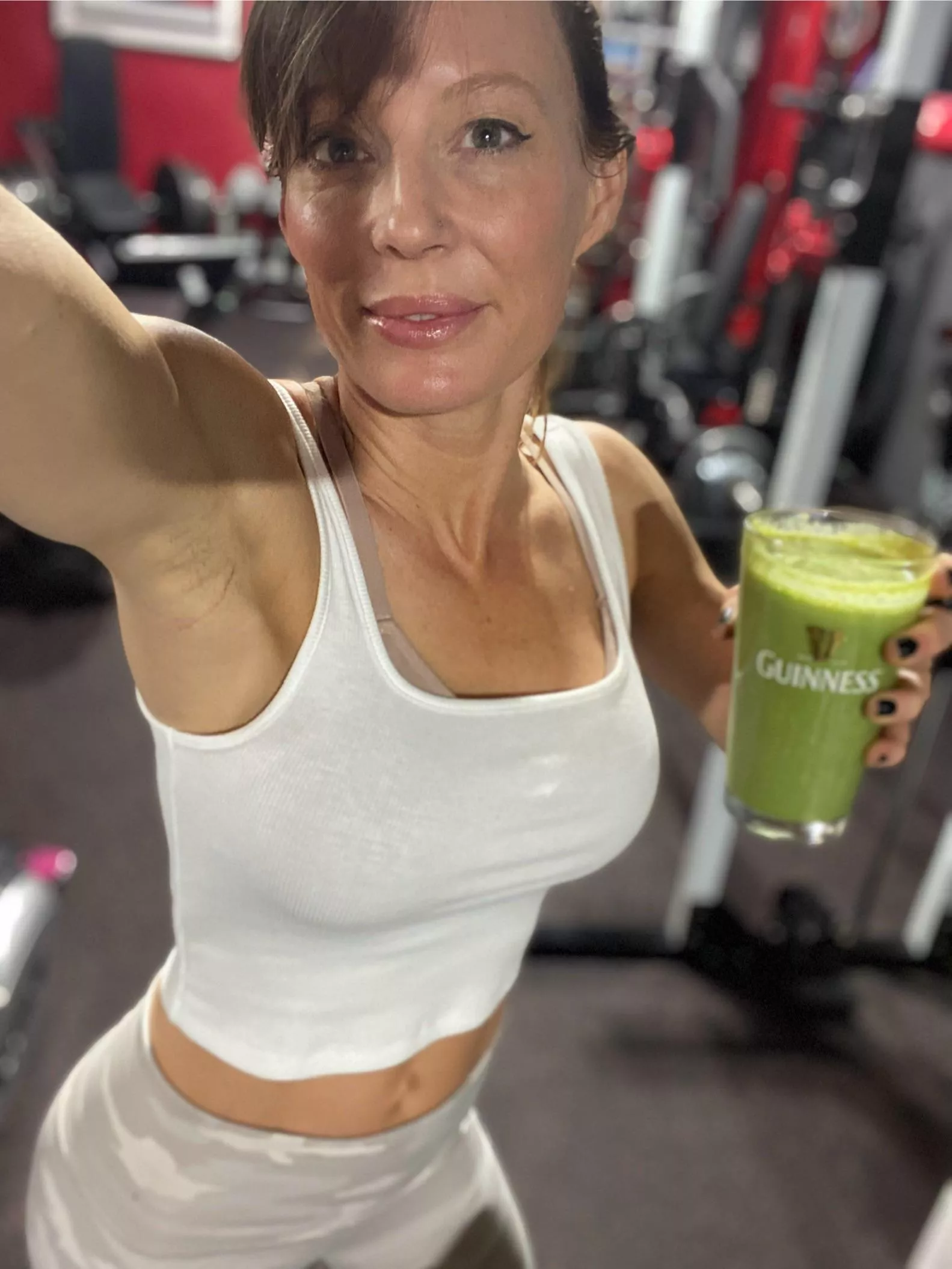 Did you have your morning MILFShake? (F) (f) posted by samanthasfun