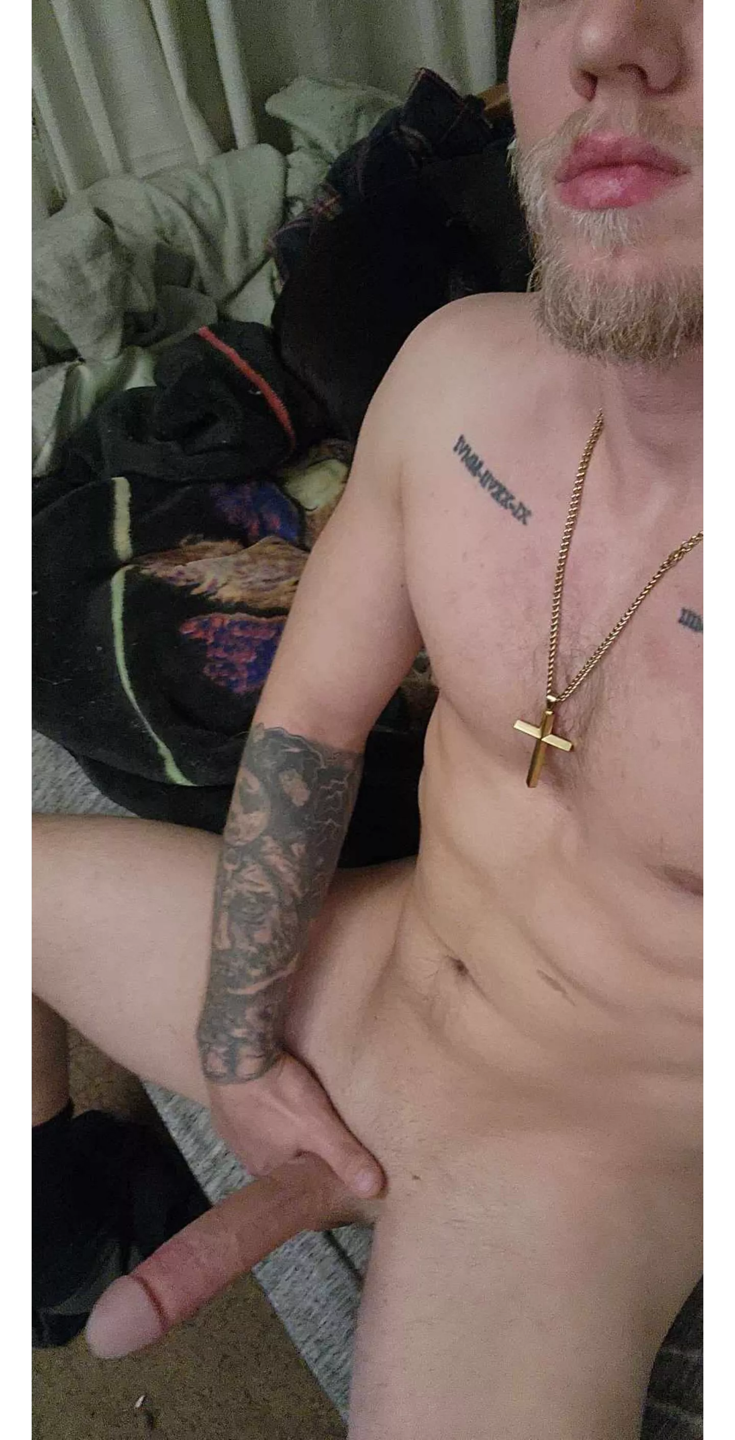 DM is open ladies ;) posted by Feeling_Ride9747