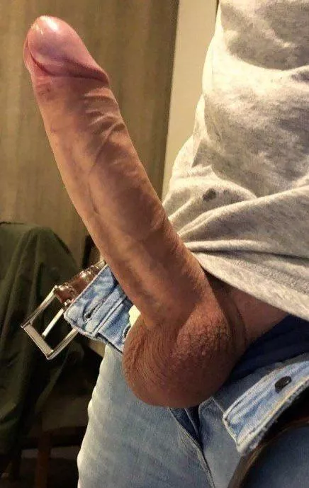 DM me to trade and sext! posted by Flaky-Win2666