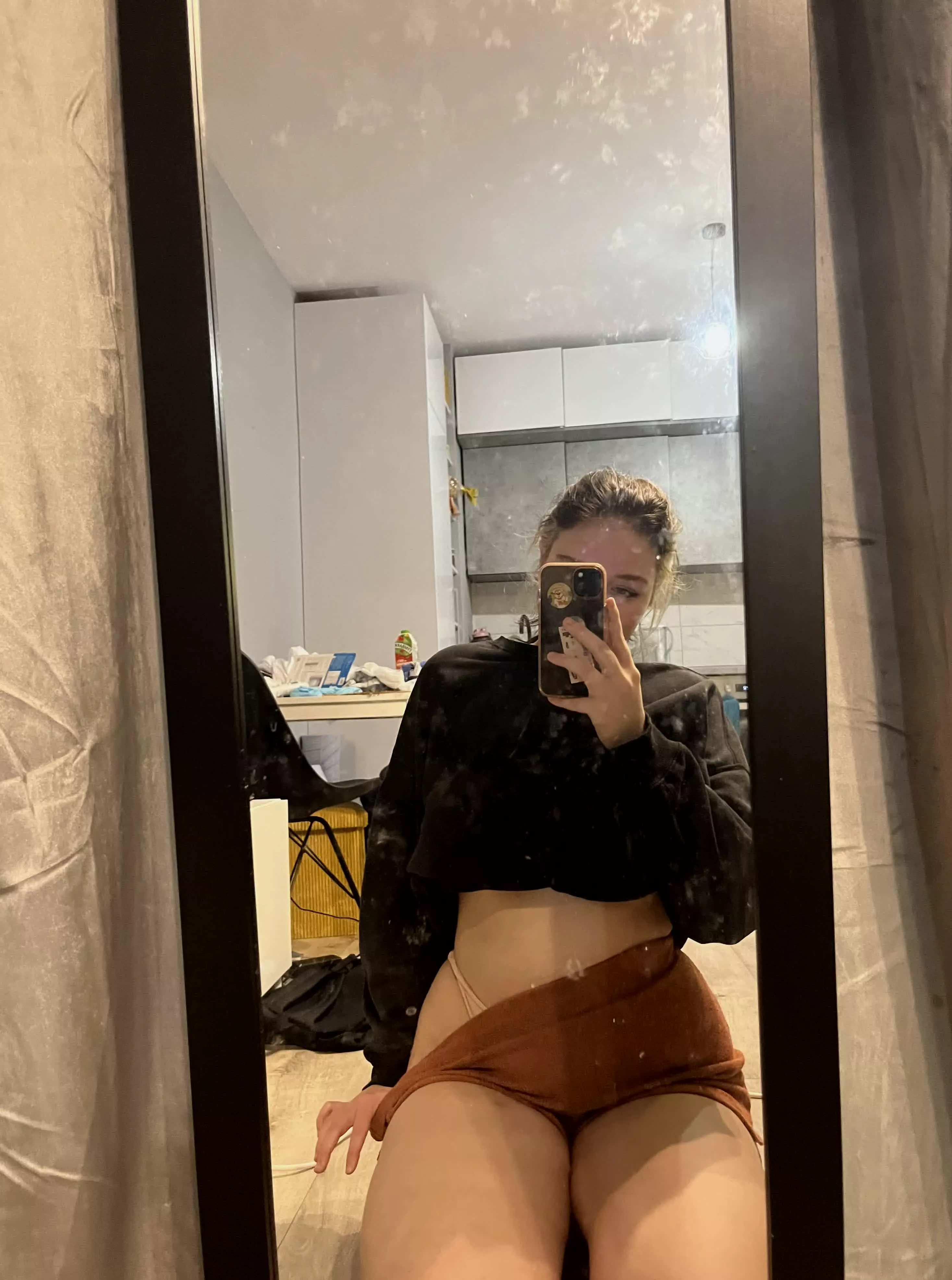 Does my body give a good impression? F18 posted by justbubbu