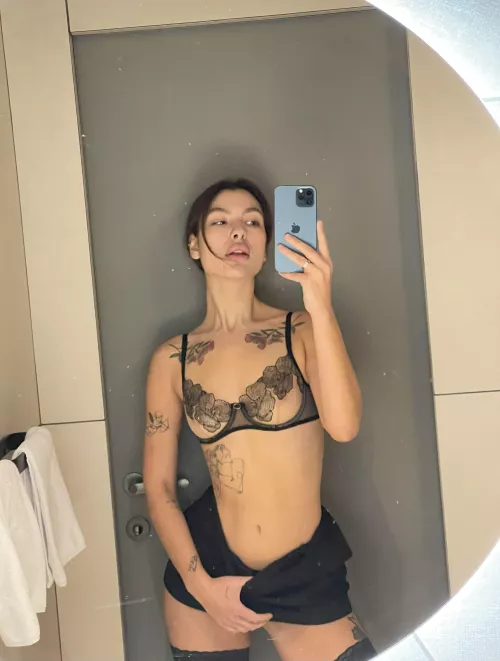 Even I can see lust in my eyes by petalcharm