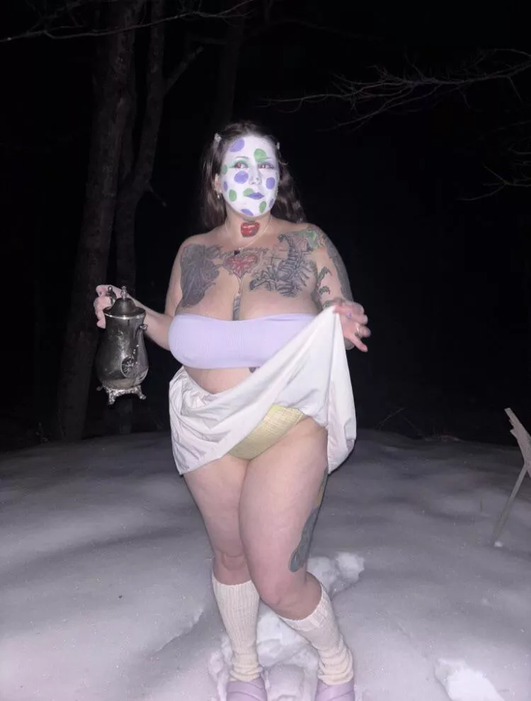 [F] Pour Me Out 🫖  posted by KitanasKillers