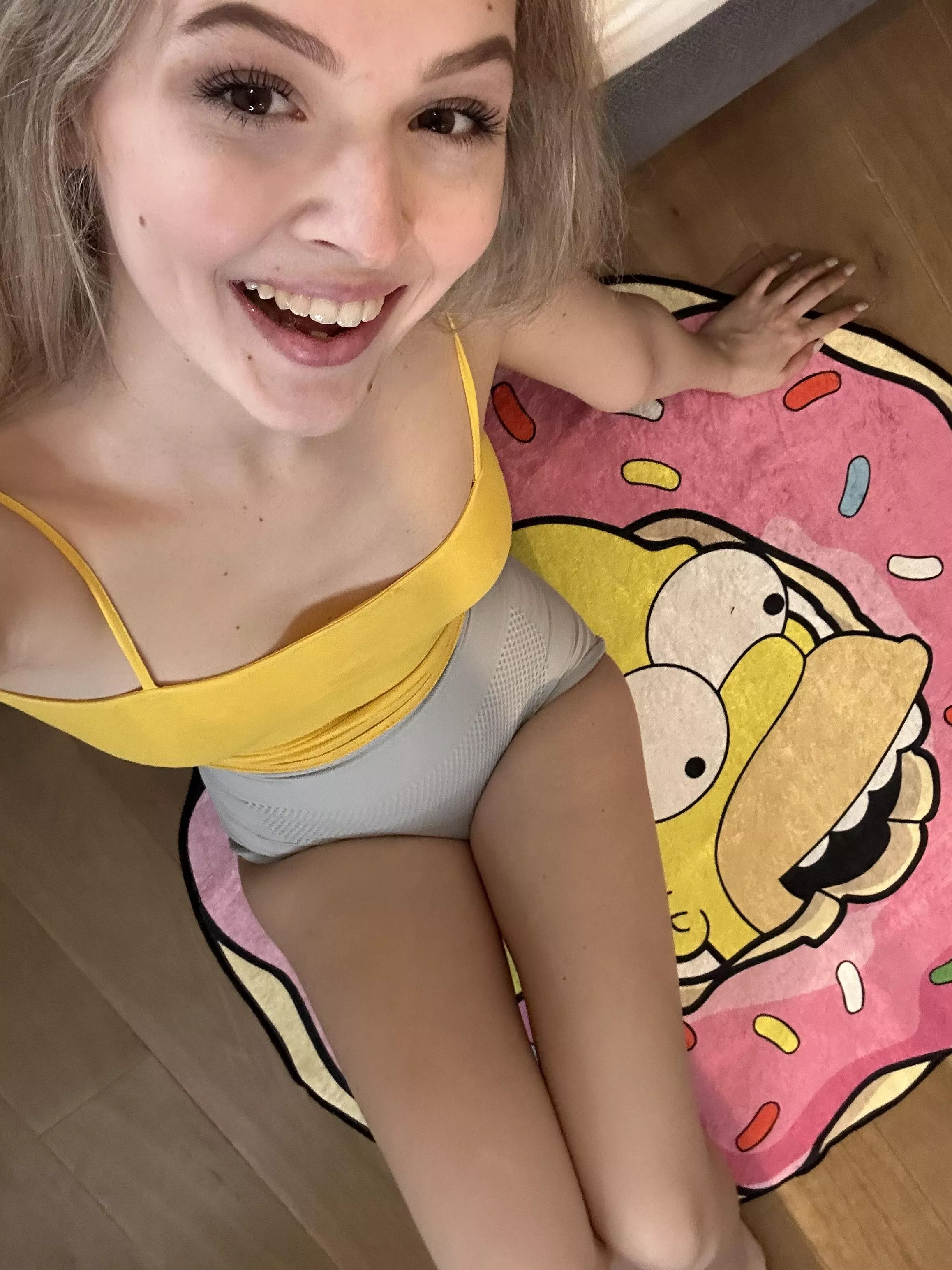 homer simpson is trying to eat my ass 😳 posted by Mrniekio