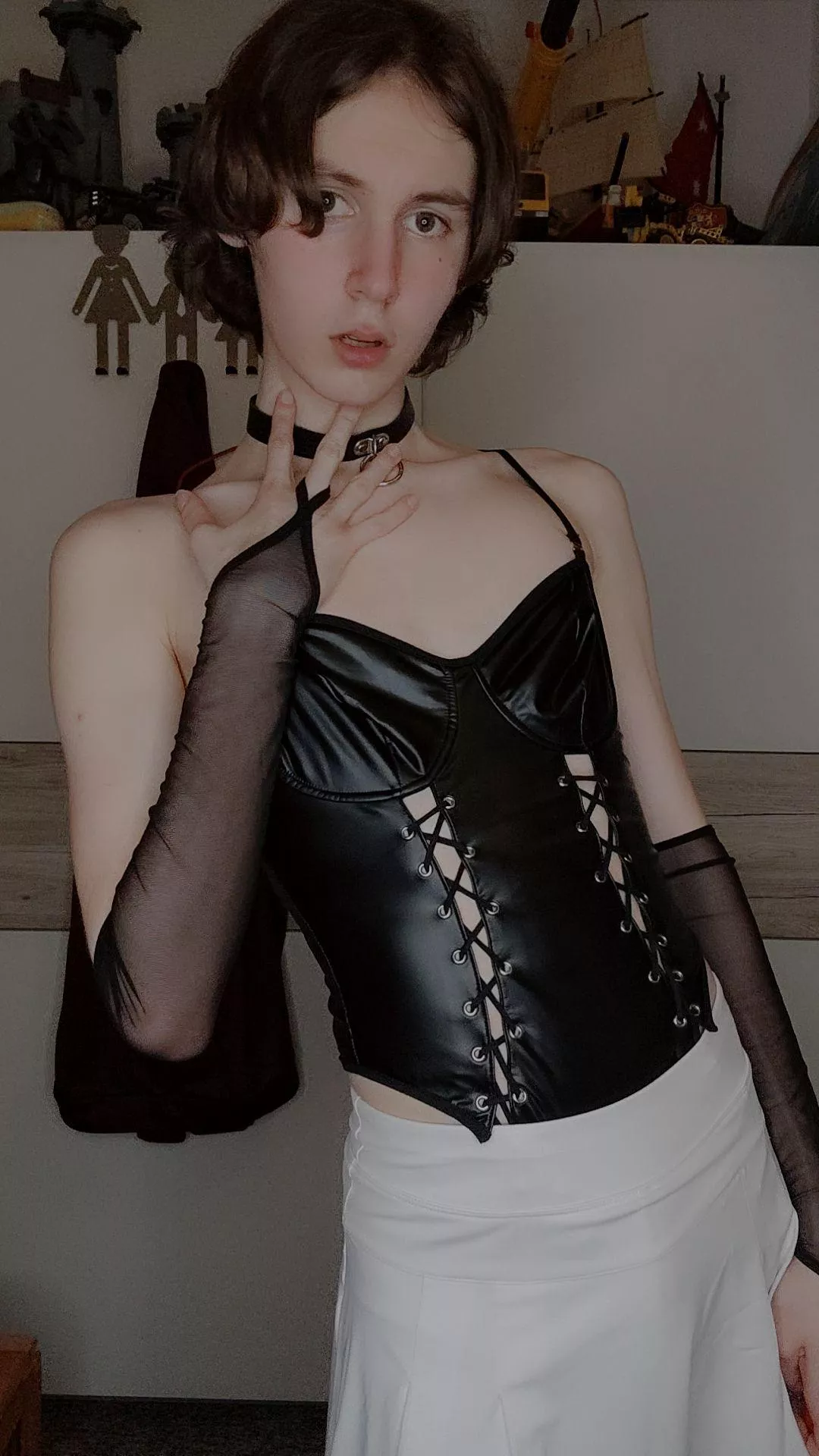 I Love that outfit so much with the body and the skirt 😭🫶🏼 posted by Human_Snow_7374