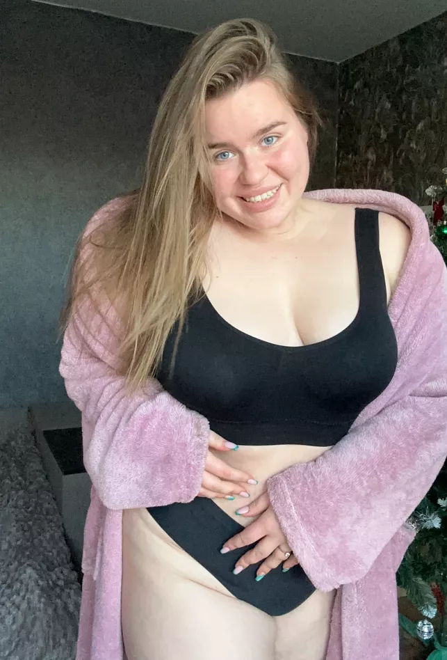 I want to be licked posted by Naive-Tangelo-3672