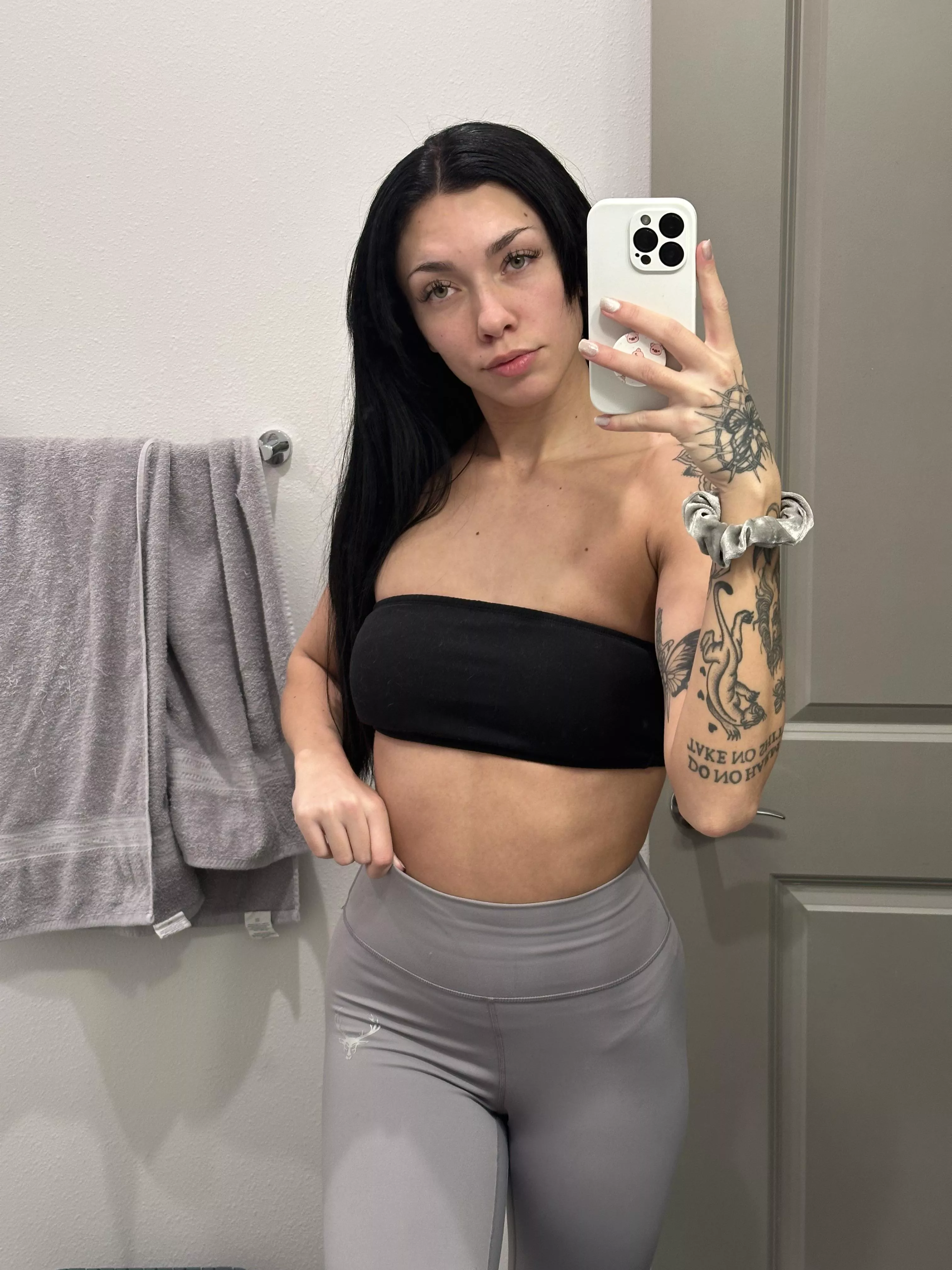 is get a good color on me posted by torixotic