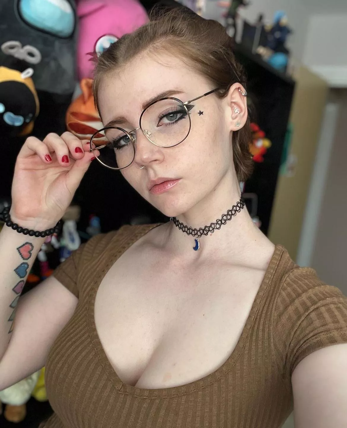 Just a girl too smart for her own good who needs to be taught a lesson in Humiliation posted by Forsaken-College23