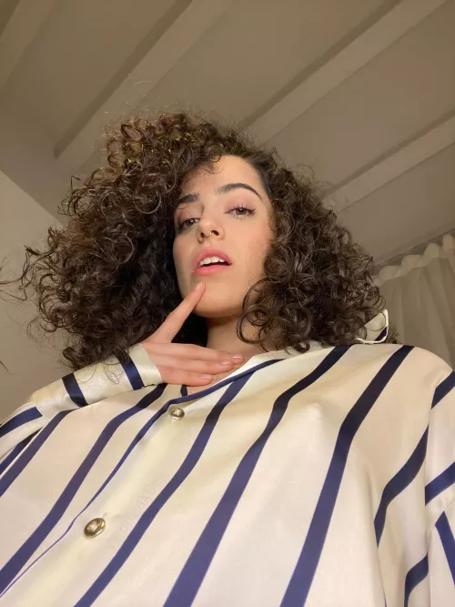 No bra with a shirt? It’s a yes for me! by VeronicaxBee