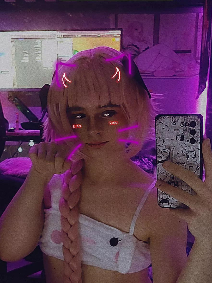 Peak masculinity ;3 posted by EXTREMEidiot03