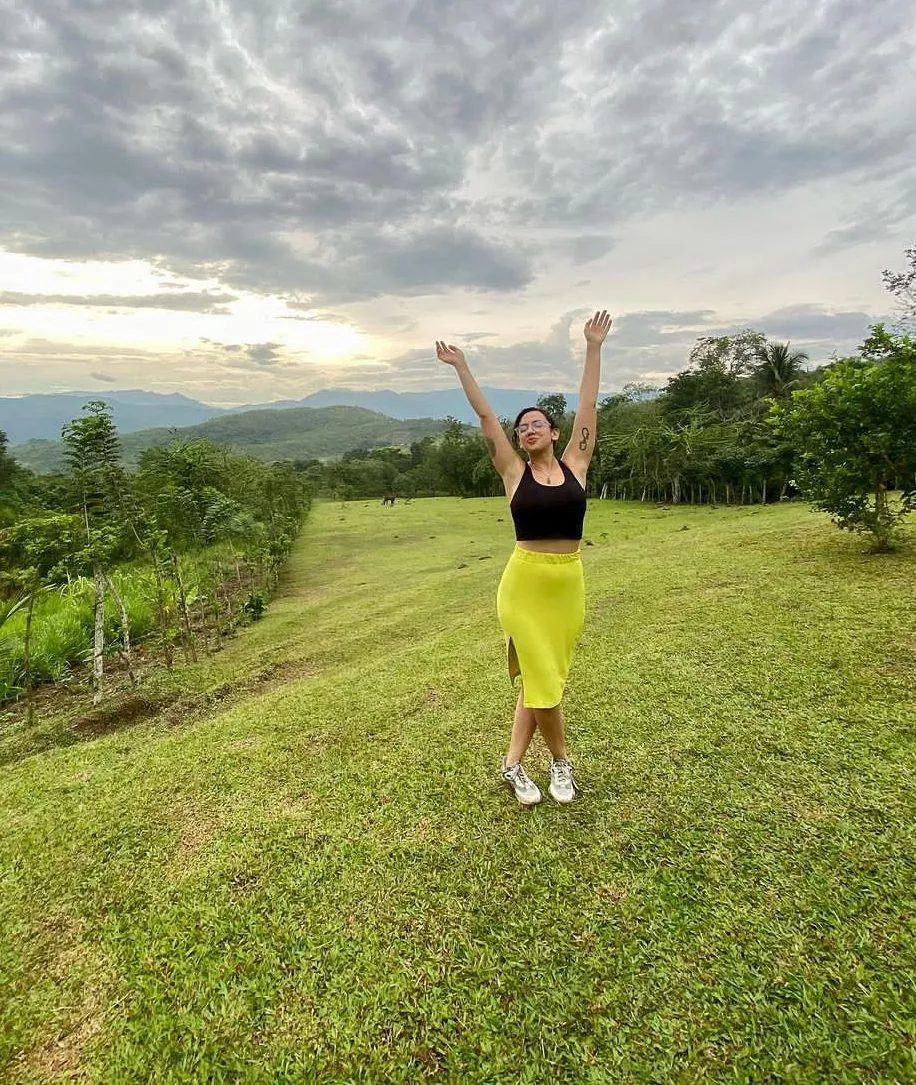 She's a cocktail of class and a splash of seduction. posted by gabby_stimulus