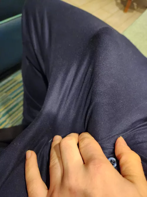 These pants are the best for outlines, whT do you think  by TheOutliner7