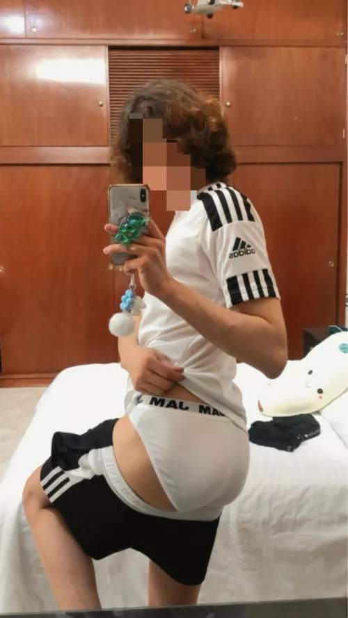 This is how I usually make sure I’m working my butt out properly by Kevingoodboytwink