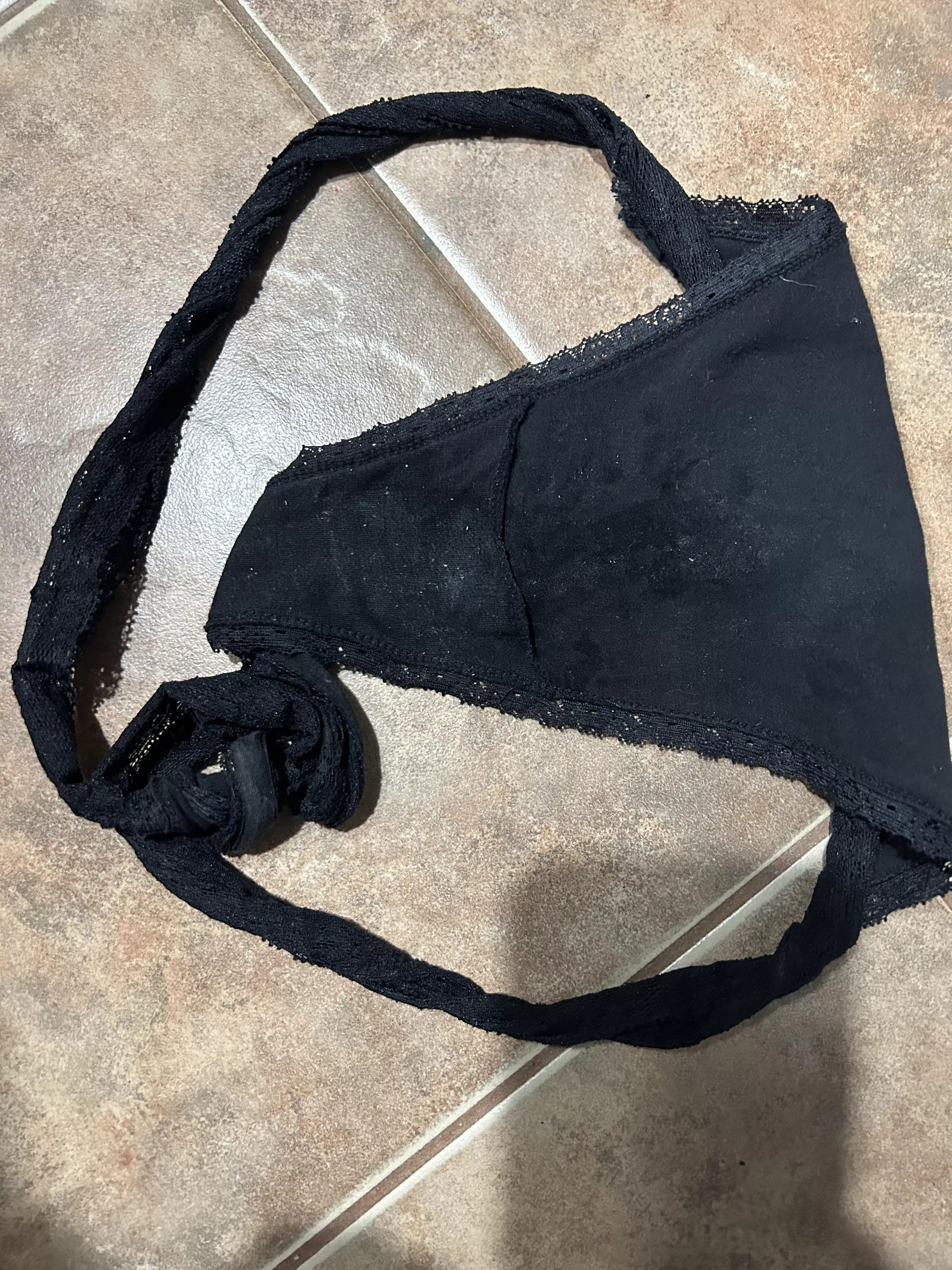 Too much fun last night, slept in my dirty panties.🍑 posted by ThaThickWife