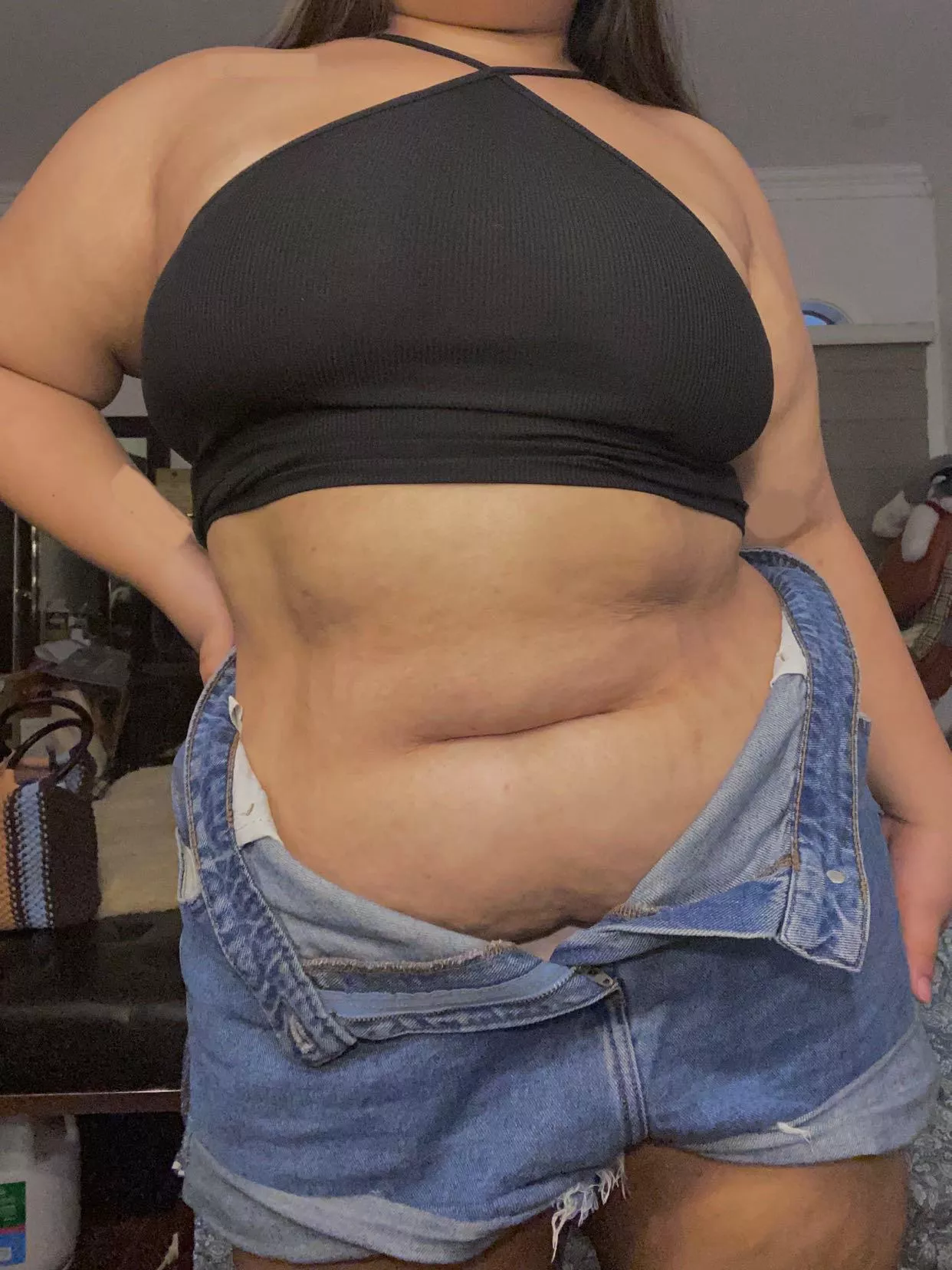 unbuttoned posted by ellevstar