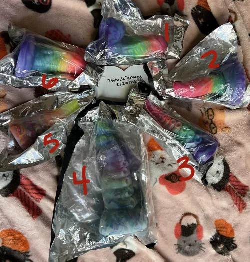 WTS / WTT Aurora RR & Silly String Toys NIB - Portside, Ika, Axel, Spitfire by tentacleternary