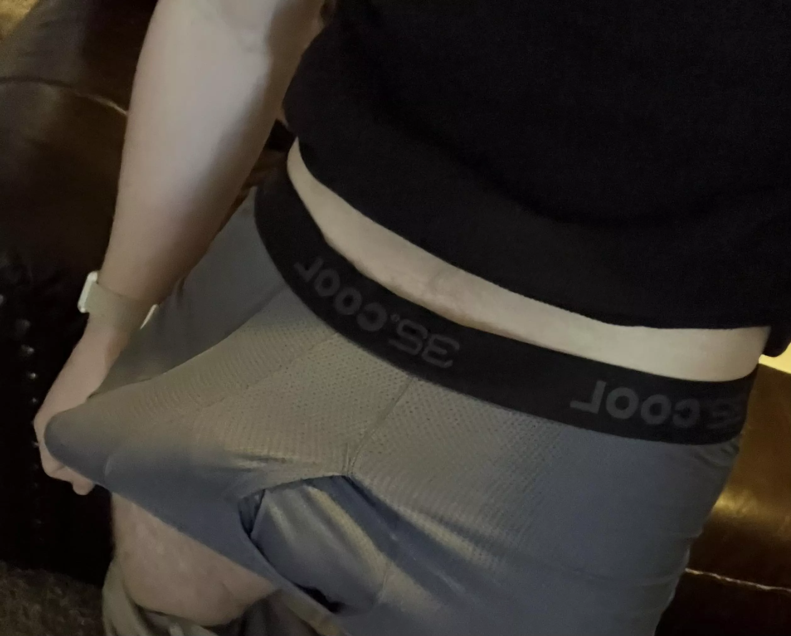 18, it’s begging to come out  posted by PleaseSitOnMyFace0