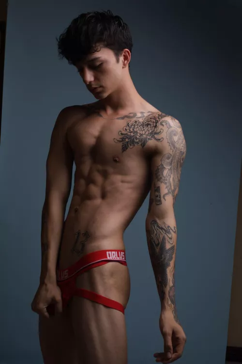 (20) I love red 😈 by PutridPsychology8593