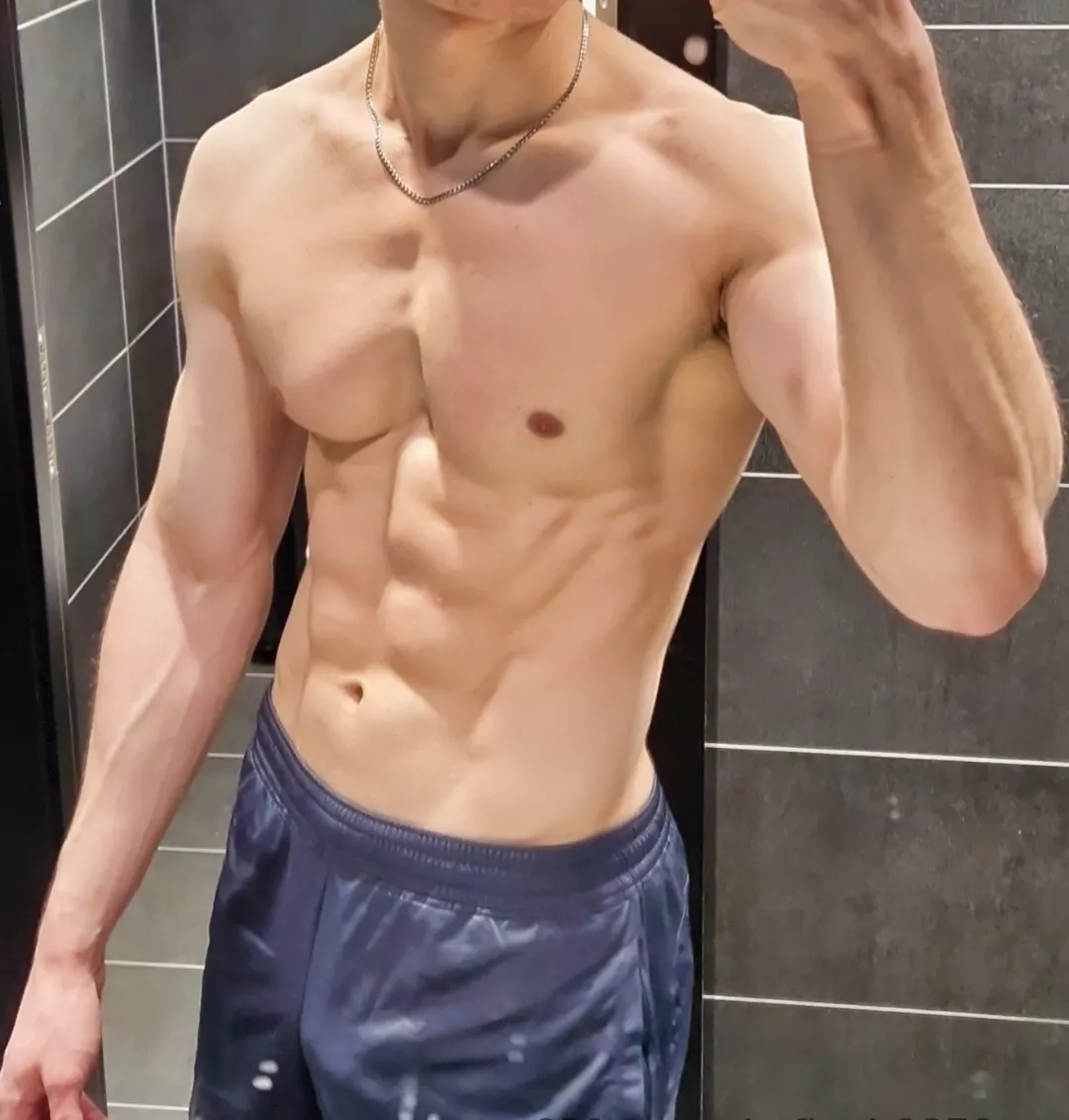 20 twink boy looking for dom fit twunk vaaaaa200 posted by Pleasant_Comb8858