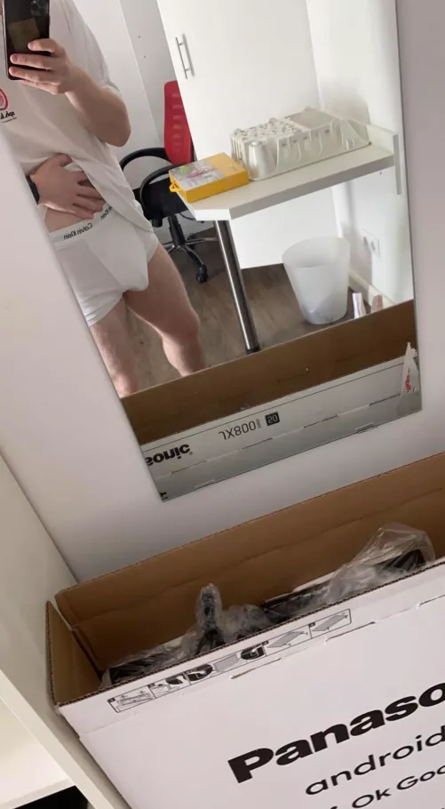 23 uk, hmu to chat and see more😉 snap @jperrins1398 by Jperrins1199