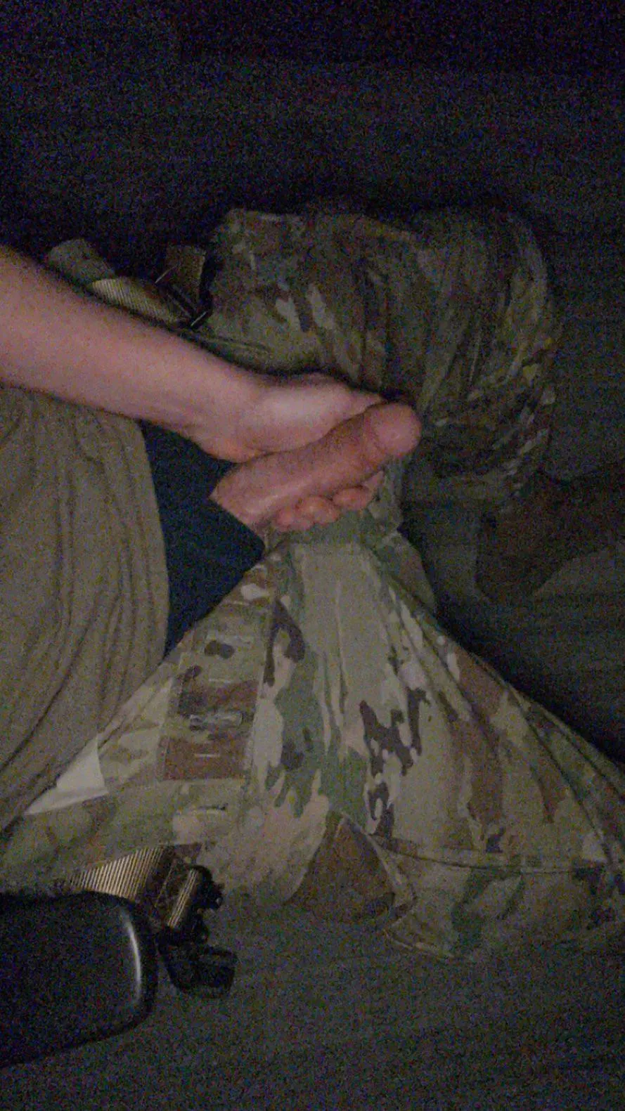 [31] who’s desk am I bending you over? Mine or the bosses? posted by Heavy-Network5058