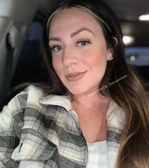 A MILF with an Onlyfans, can’t get much better. Link below by Superthick_Savannah