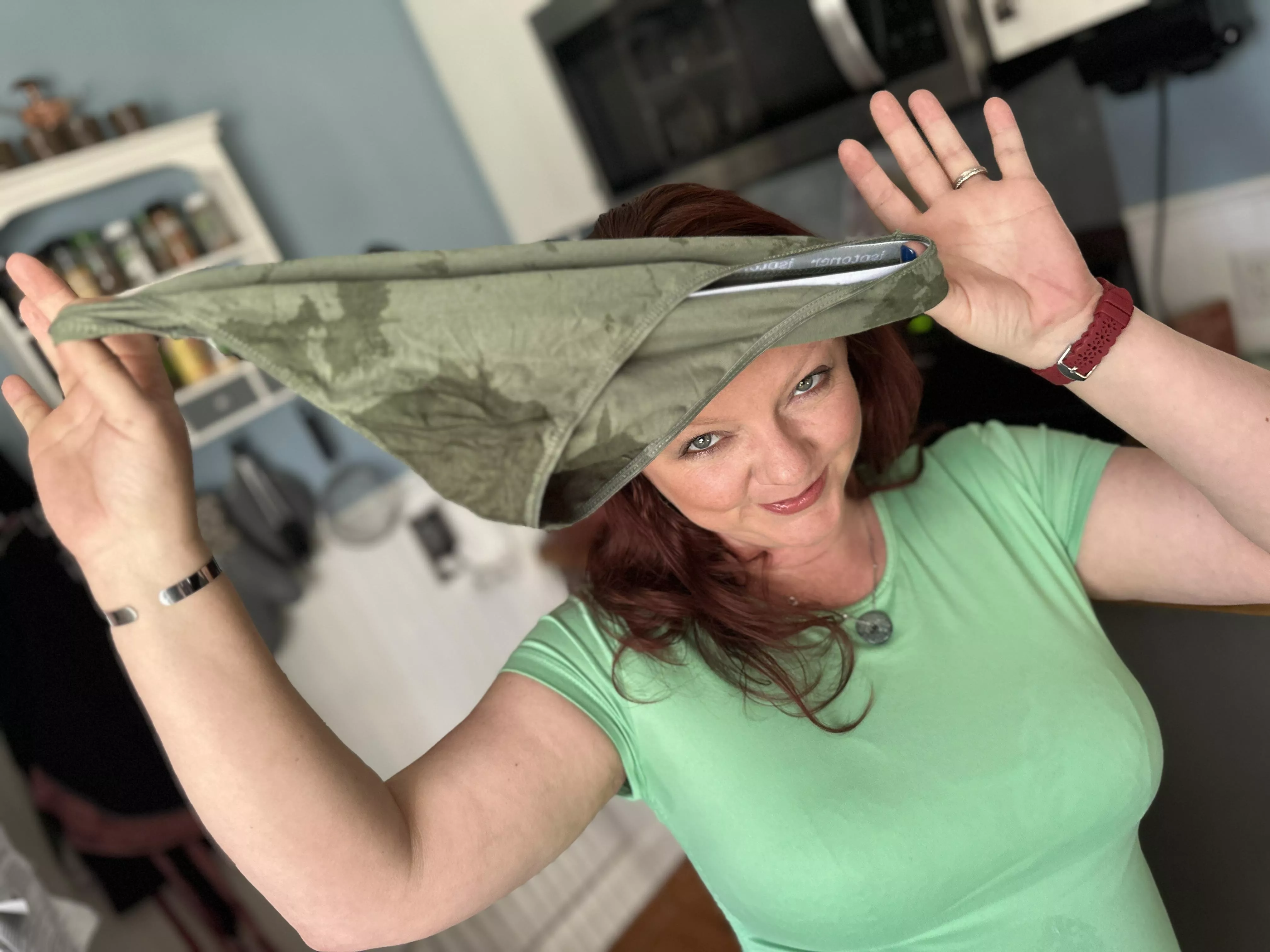 anybody else enjoy peeing their panties? posted by toomanydawncollins