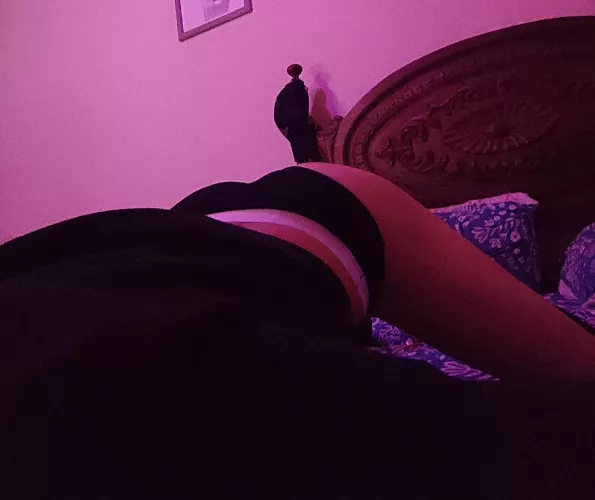 hi, how was your day? hope its better now❤️💋 by Relevant-Ad8808