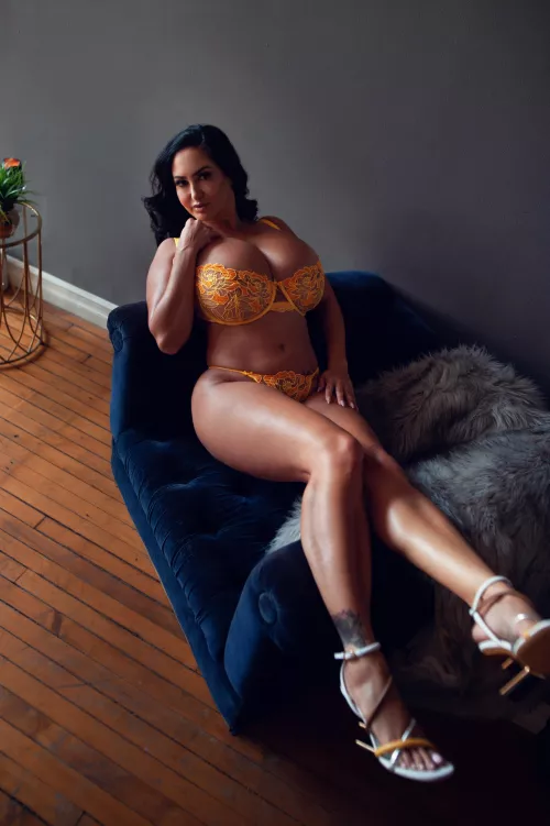 Honey Birdette by reddit_man30