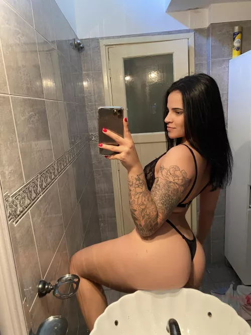 I am on your menu today as your dessert by thelimpviolat