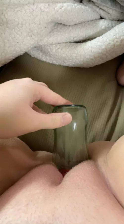 I love being told how to fill and stretch my pussy by Leda_Snow