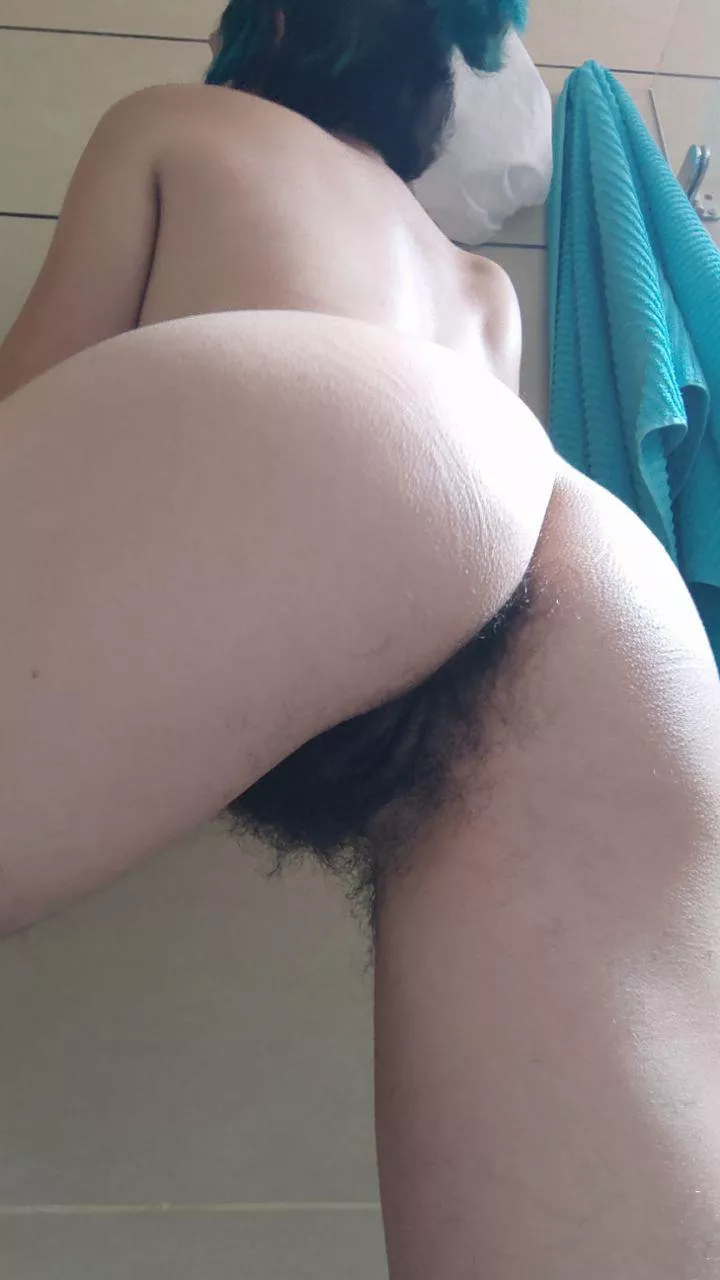 i love my bush posted by SwiftlySour