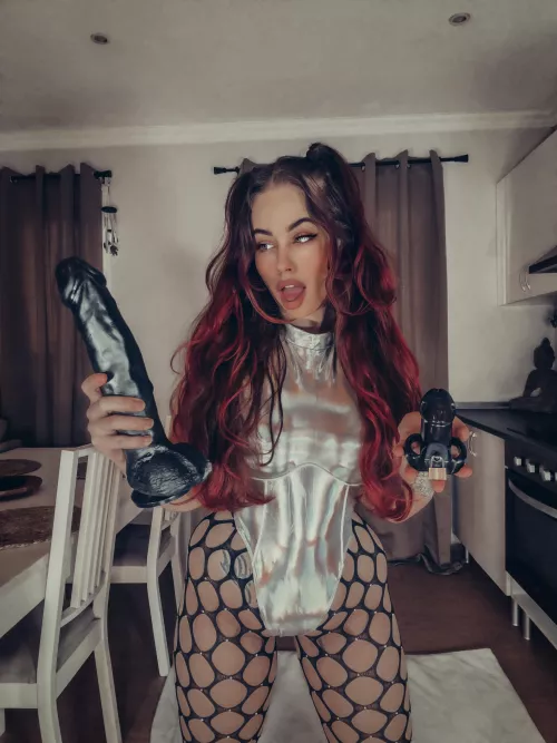 I only fuck caged boys  by Tatygdc